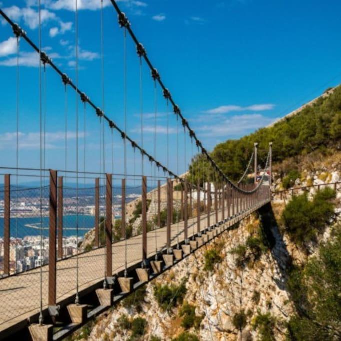Best Location 2 Bed2 Bath W/Lift In Town! Gibraltar Exterior foto