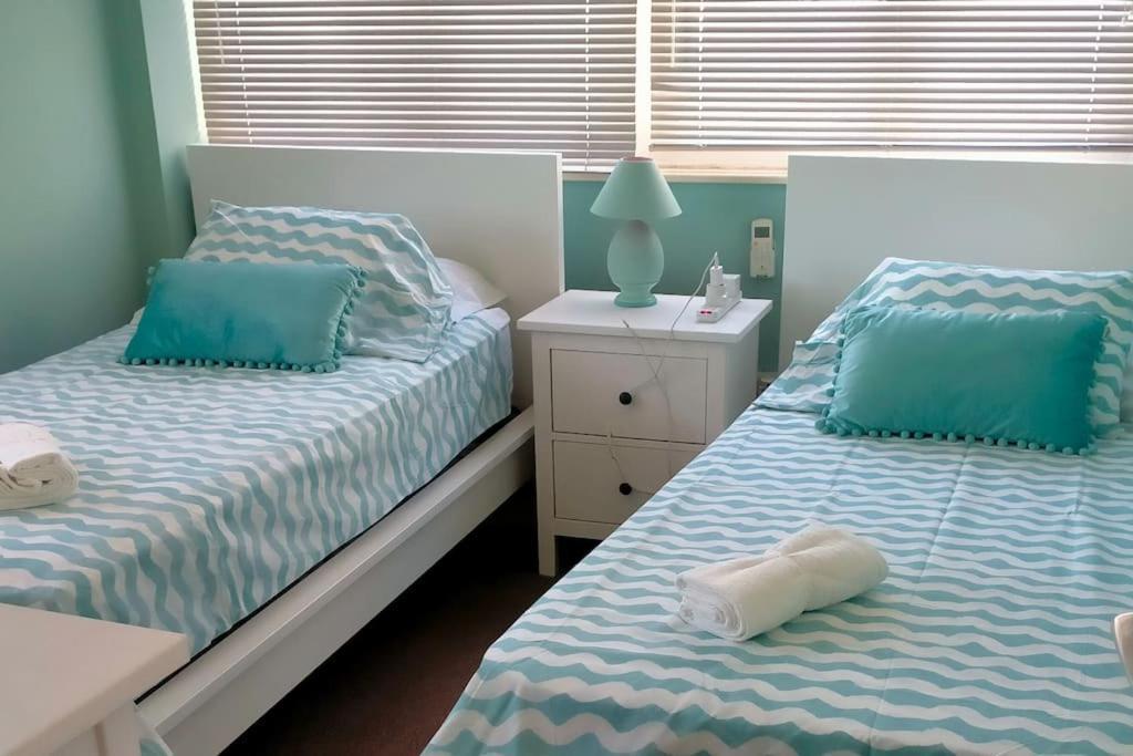 Best Location 2 Bed2 Bath W/Lift In Town! Gibraltar Exterior foto